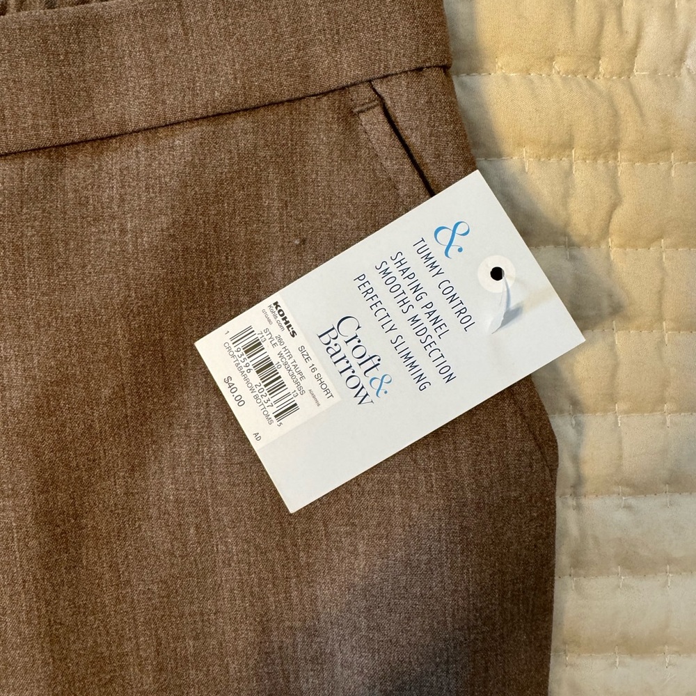 NWT DRESS PANTS - Picture 3 of 4